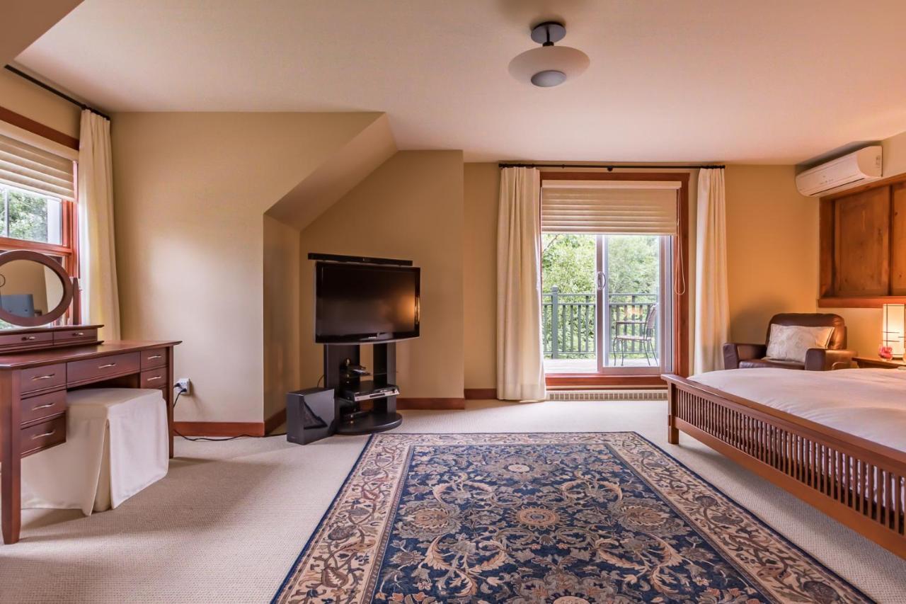 Apartament Les Eaux By Rendez-Vous Mont-Tremblant Zewnętrze zdjęcie